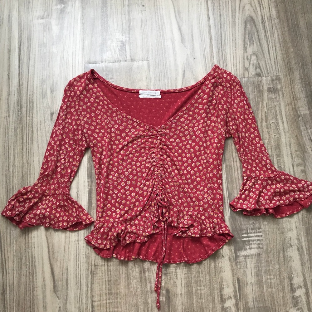 Urban Outfitters flowered top size small